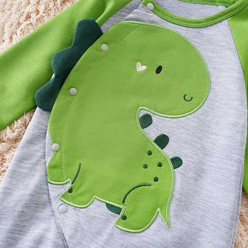 Newborn boy girl toddler clothing jumpsuit casual cute cartoon dinosaur spring and autumn green long sleeved baby jumpsuit W240812