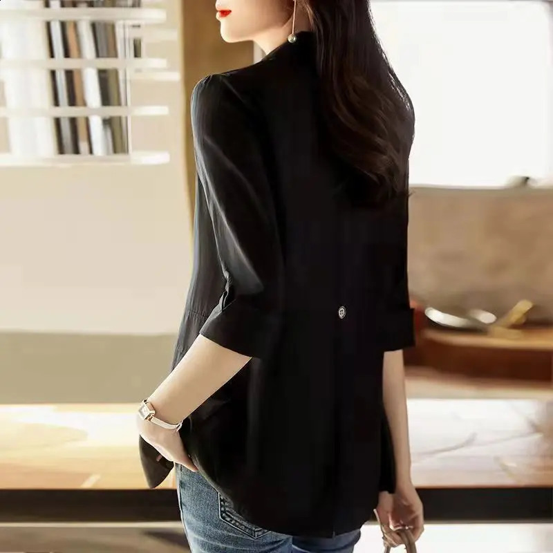 Autumn Winter Korean Solid Fashion Casual Blazers Women Simple Cropped Sleeves Office Lady Coat Elegant Aesthetic Clothes Female 240813