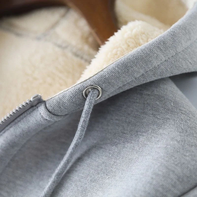 Autumn Winter Thicken Sweatshirts Hoodies Jacket Women Polar Fleece Coats Zipper-up Casual Tops Female Loose Warm Overcoat 240812