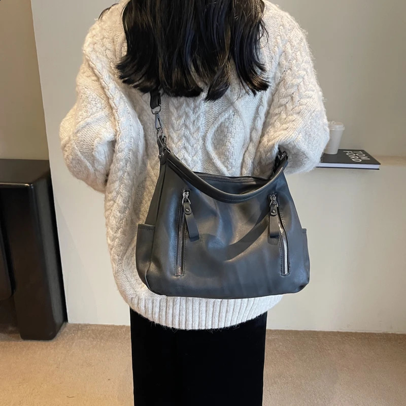MOODS Retro Shoulder Bags For Women Frosted Leather Dual Straps Crossbody Bag 2023 Winter Big Capacity Bucket 240813
