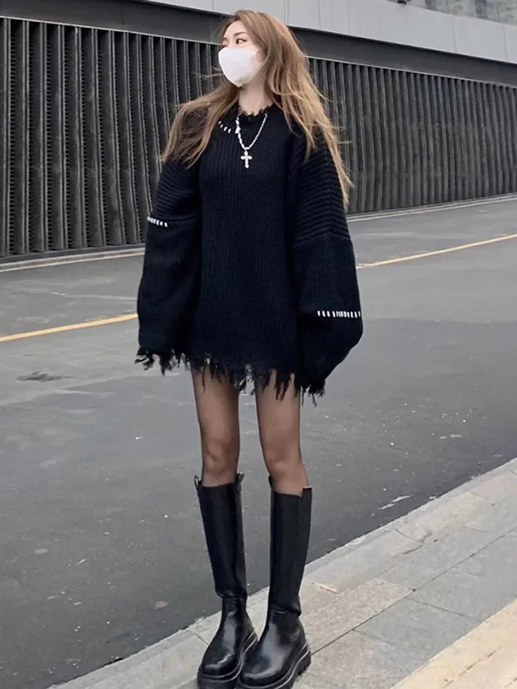 Womens Black Gothic Pullover Knitted Torn Sweater Harajuku 90s Aesthetic Y2k Long Sleeves Sweaters Jumper Vintage 2000s Clothes 240812