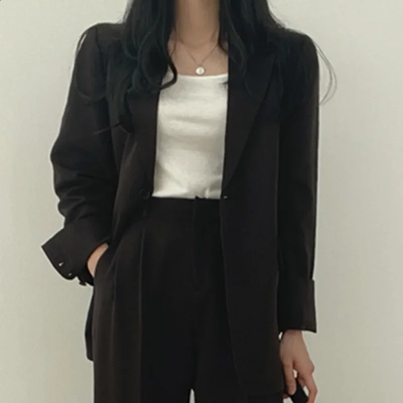 Womens Suit Fashion Casual Temperament Tops Coat Pants Suit Lady Korean Office Commuting Blazer Set Spring Autumn 240813