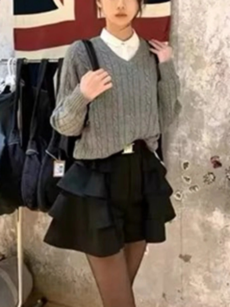 Causal Women Solid Color V-Neck Knit Sweaters Autumn Chic Elegant Long Sleeves Sweaters Vintage Female Loose Knitwear 240813