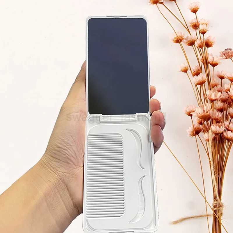 Small Mirror Comb Set Solid Color Fashion Portable Fold Makeup Mirror With Comb For Girl Gift Makeup Tools Vanity Mirror TravelXJ240813