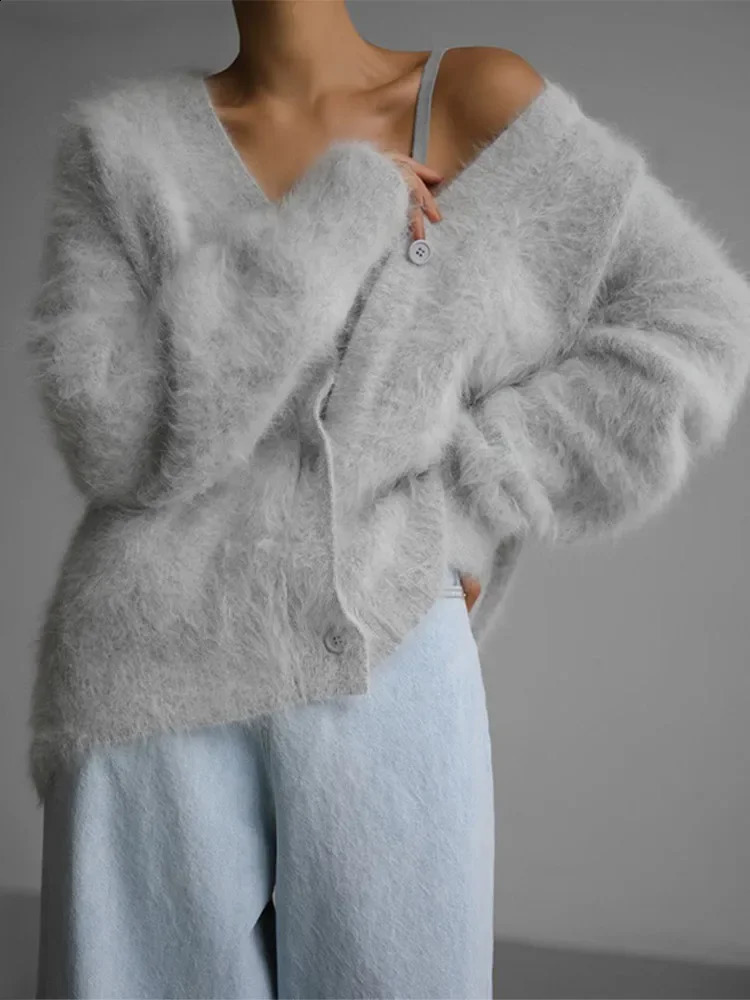 Knitted Thick Cashmere Wool Women Cardigan Chic V Neck Single Breasted Long Sleeve Sweater Autumn Winter Lady Commute Base Jaket 240813