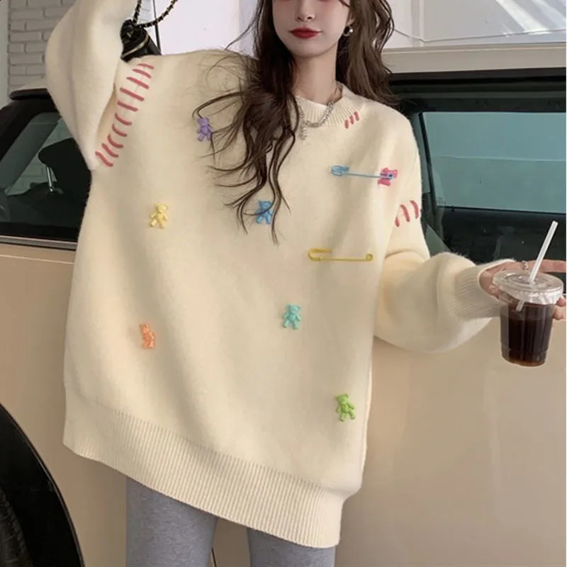 Autumn Winter Womens Versatile Pullovers Crew Neck Little Bear Embroidery Loose Sweaters Fashion Casual Long Sleeve Tops 240812