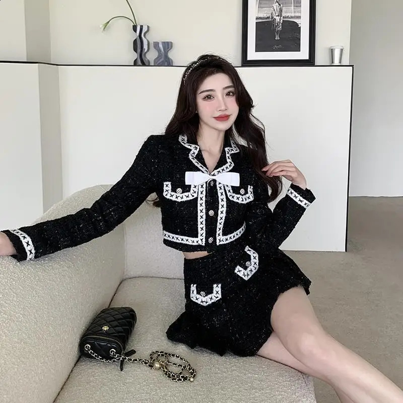 Trendy Small Fragrance Two Piece Set Womens Black SpringSummer Short CoatMini Tight Elegant and Unique 240812