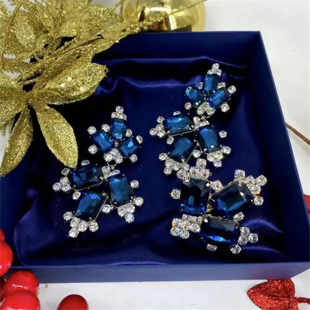 5-Color Water Diamond Crystal Large Shaped Stone Pendant Geometric Pendant Finger Ring Set Womens Dinner Jewelry 240810