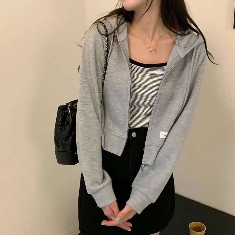 Gidyq Women Streetwear Sweatshirt Korean Fashion Double Zip Loose Hoodies Autumn Casual Female All Match Cropped Coats 240812