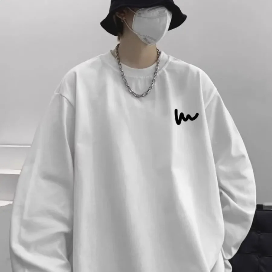 Fashionable white long sleeved mens T-shirt loose fitting bottom layer Korean style lining heavy-duty round neck trendy 240826