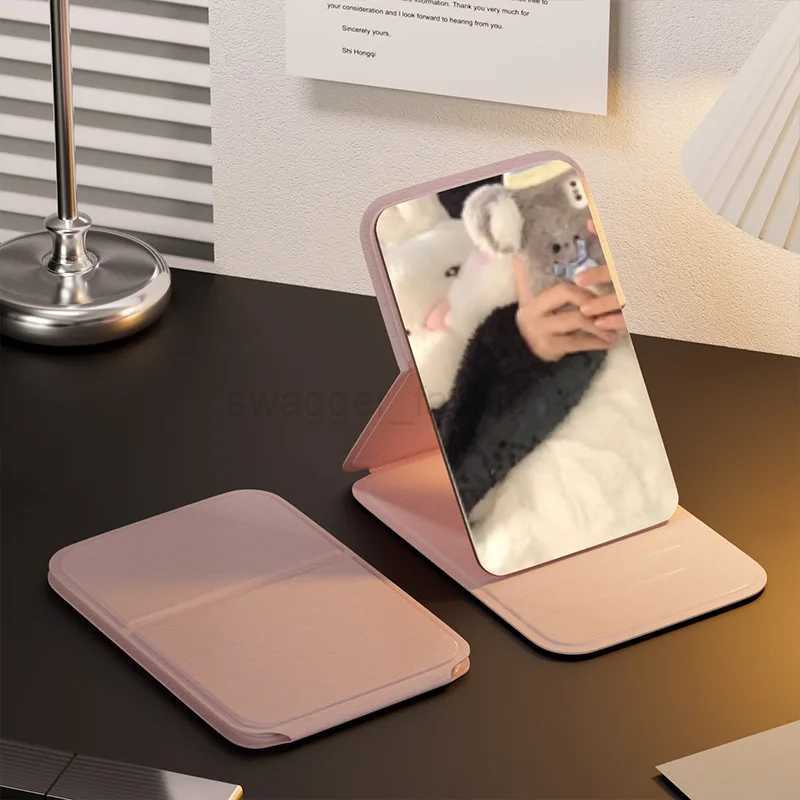 Small mirror for women to carry around simple handheld dormitory desktop standing super mini student portable folding makeupXJ240813
