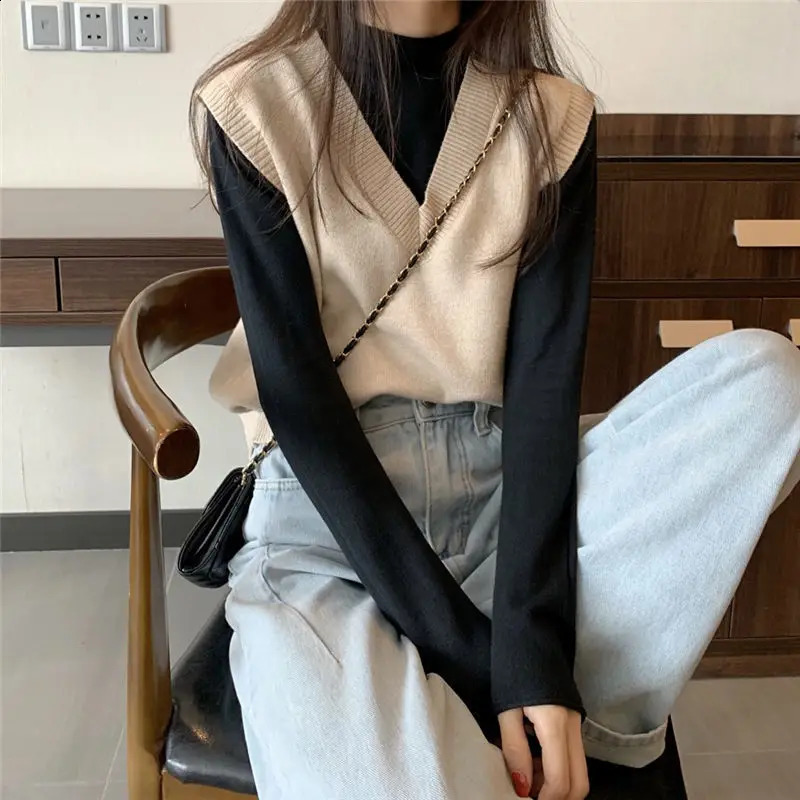 Sweater Vests Women Students V-Neck Sleeveless Knitted Basic Loose Casual Korean Style Preppy All-match Winter Candy Color Mujer 240812
