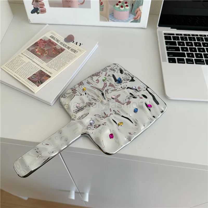 Ins Liquid Shape Square Mirror Mini Hand-held Desktop Cosmetic Makeup Mirror Travel Metallic Portable Beauty Mirror For HandbagXJ240813