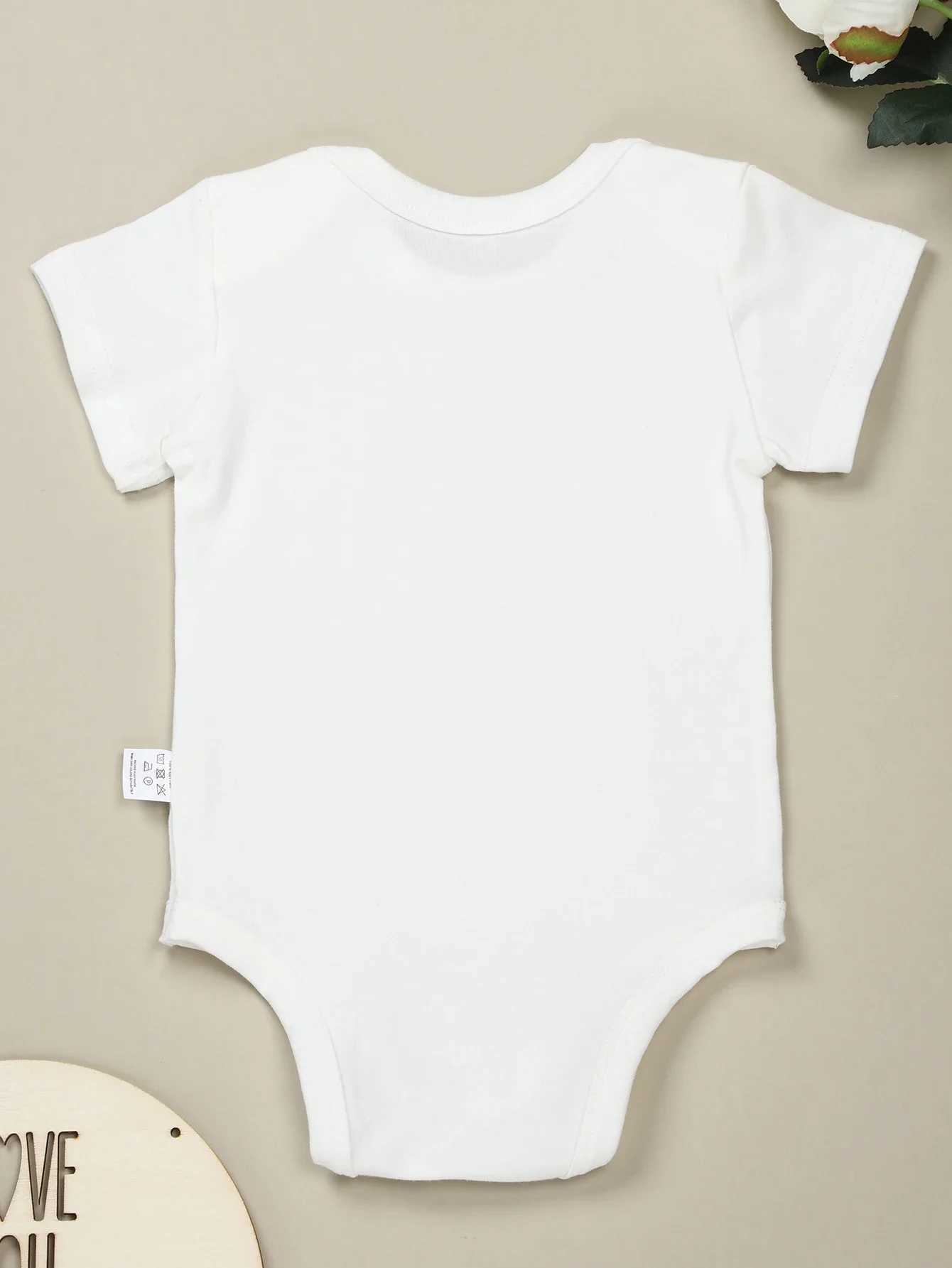 Cartoon cow print pure cotton baby Onesie city street clothing fashionable baby boy clothing tight fitting clothes pure cotton fine fabric newborn clo