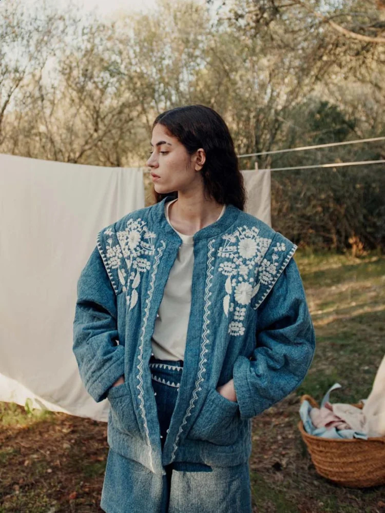 Womens fashionable floral print patch work open seam jacket elegant Oneck long sleeved pocket fully matched streetwear 240808