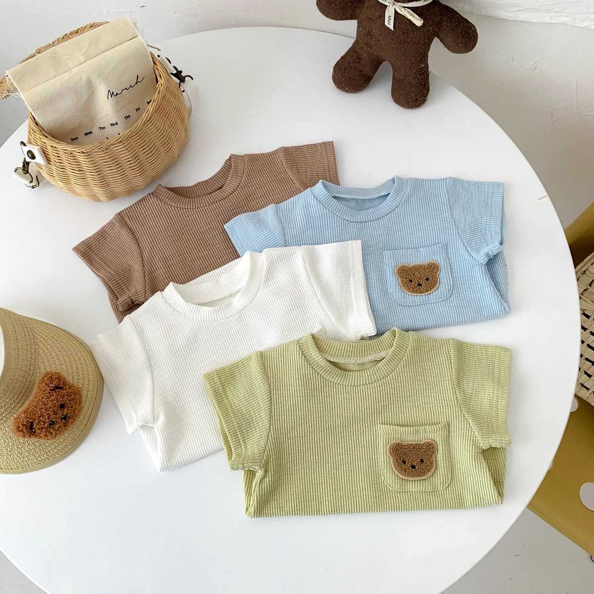 Summer baby clothing newborn jumpsuit boys jumpsuit solid color pocket bear embroidery print 0-2 years W240812