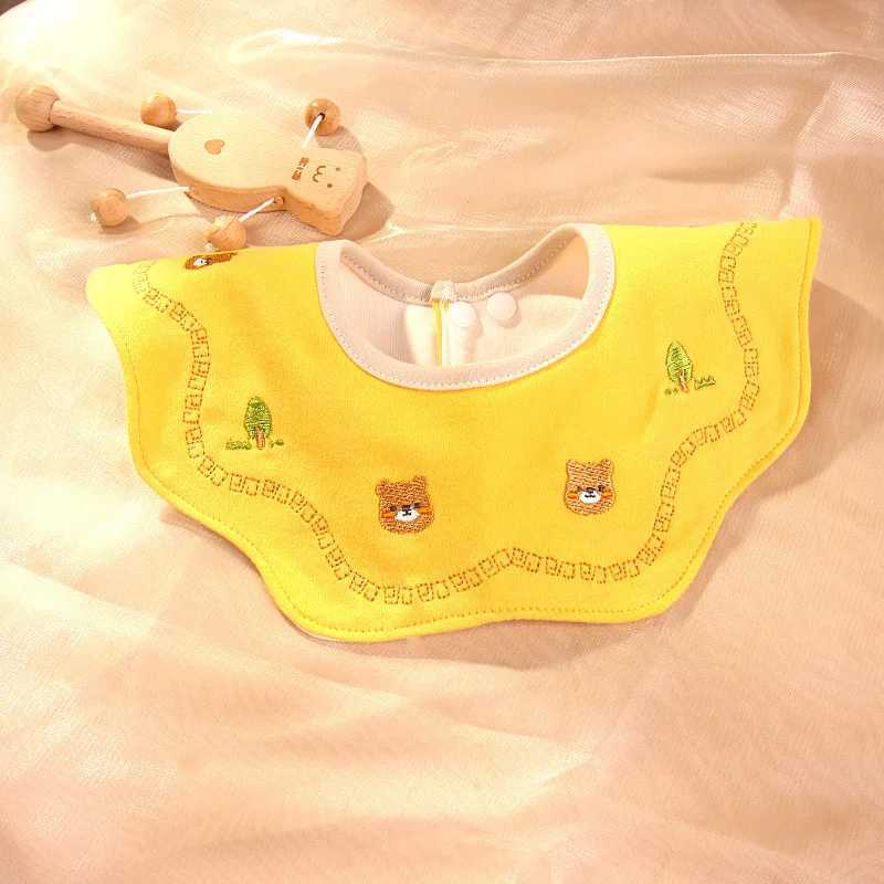 Bibs Burp Cloths Cute Embroidery Cotton Baby Bibs Autumn New Infant Bib Newborn Burp Cloths for Kids Boy Girl Spring Soft Feeding Saliva TowelL4812