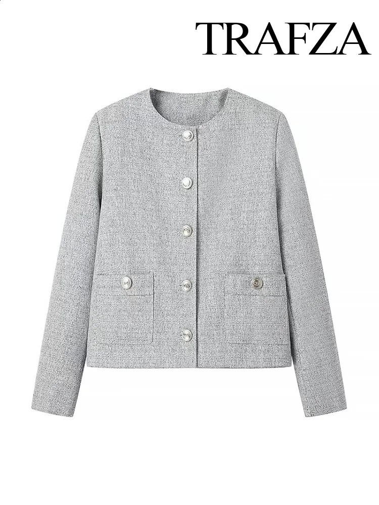 TRAFZA Elegant Womens Spring Retro Coarse Felt Sleeping Metal Button Street Clothing Oneck Large Pocket Wear Short Top 240813