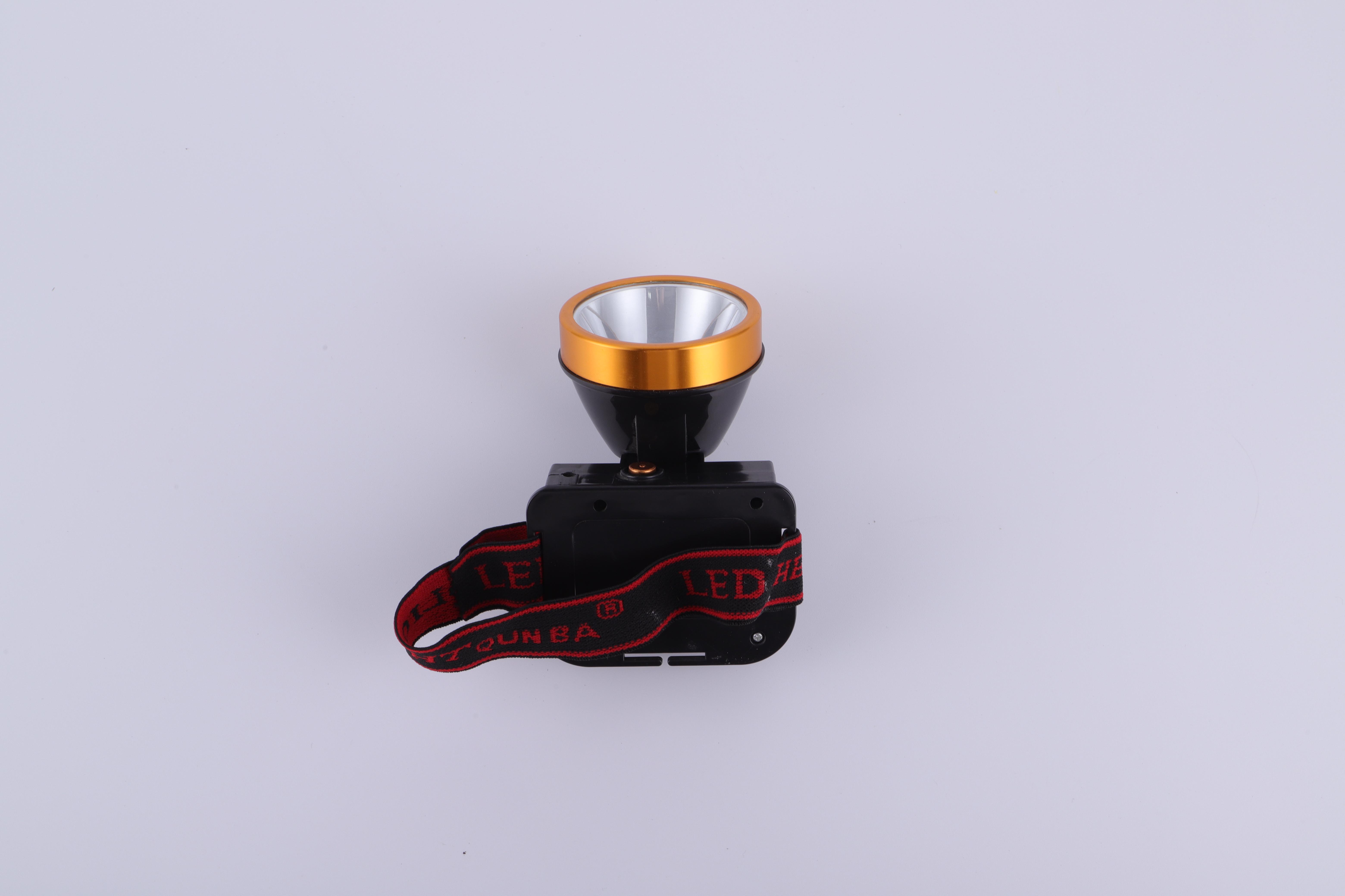 Strong light headlight outdoor camping spotlight night fishing lighting fixture portable flashlight with multi level adjustment