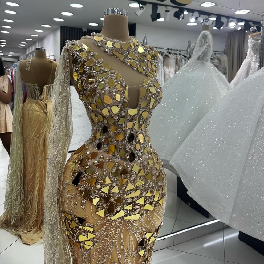 2024 Plus Size Gold Mermaid Prom Dress Lacefull Promdress Beaded Crystals Evening Formal Party Second Reception Birthday Engagement Gowns Dresses ZJ75