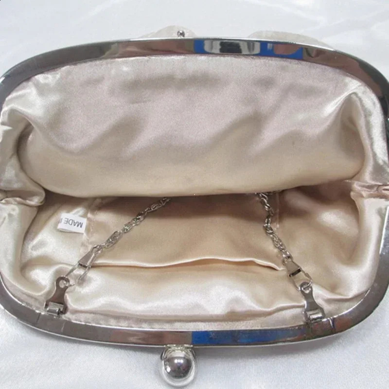 Evening Bag Flower Bride Small Purse Full Dress Party Handbag Wedding Wallet Women Floral Chain Lady Clutches 240813