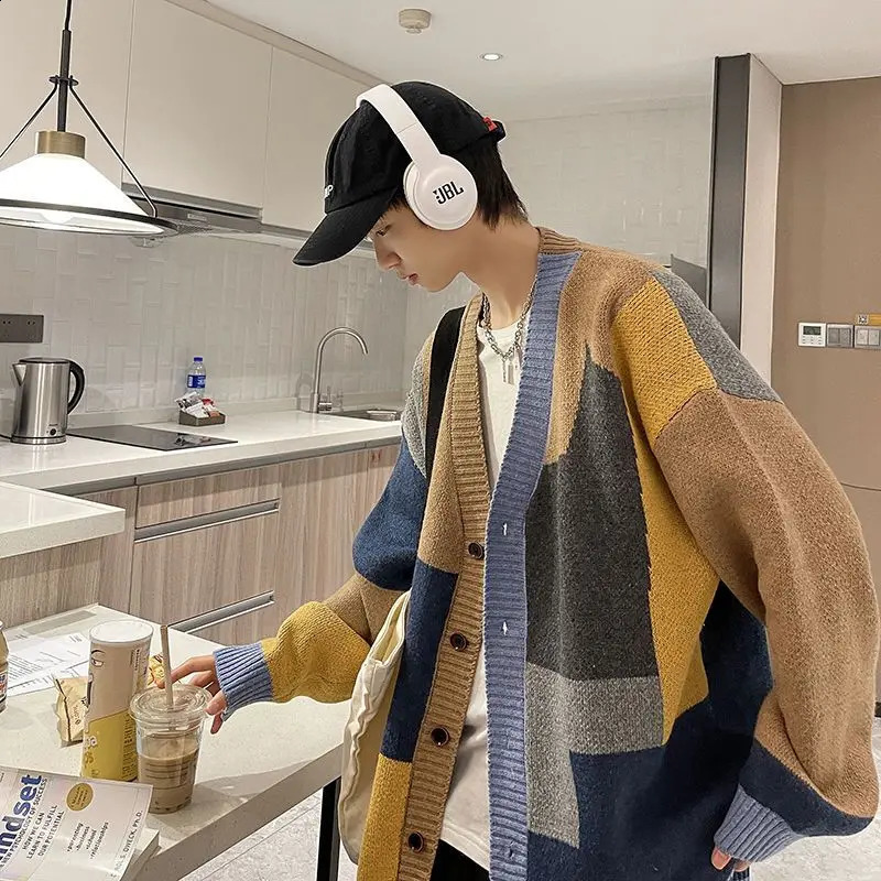 Sweater Mens Korean Version Loose Trendy Handsome Mens Knitted Cardigan Outerwear Thread Clothing Mens Item 240821