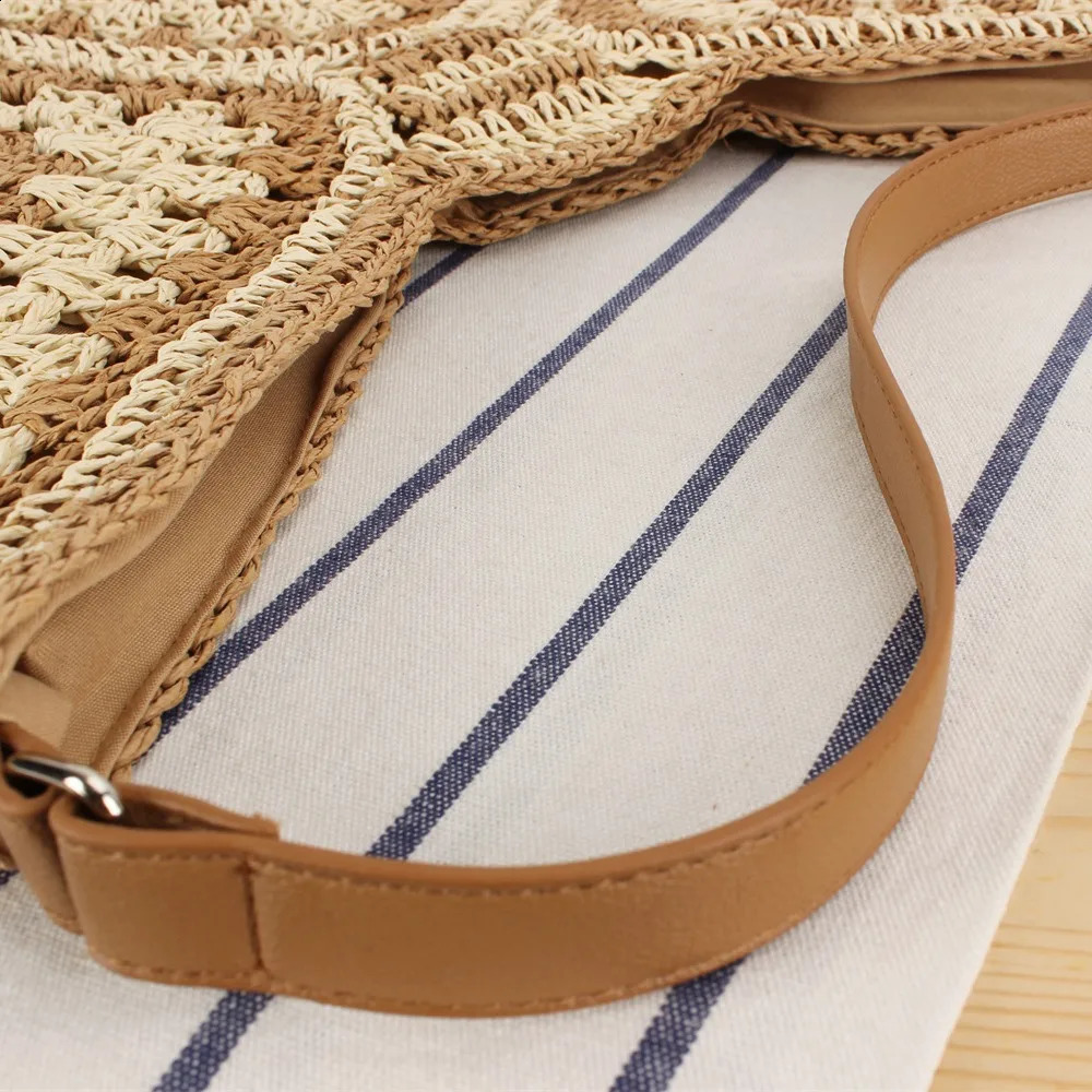 Womens Large Capacity Summer Straw Bag Latan Shoulder Hollow Lapia Crochet Bohemian Beach 240813