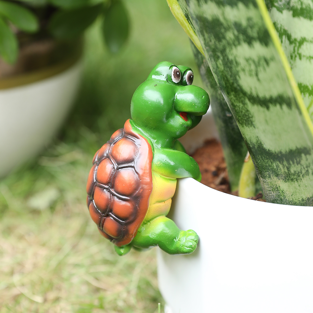 Garden Decoration Cute Turtle Statue Hanging on Planter Turtle Resin Crafts