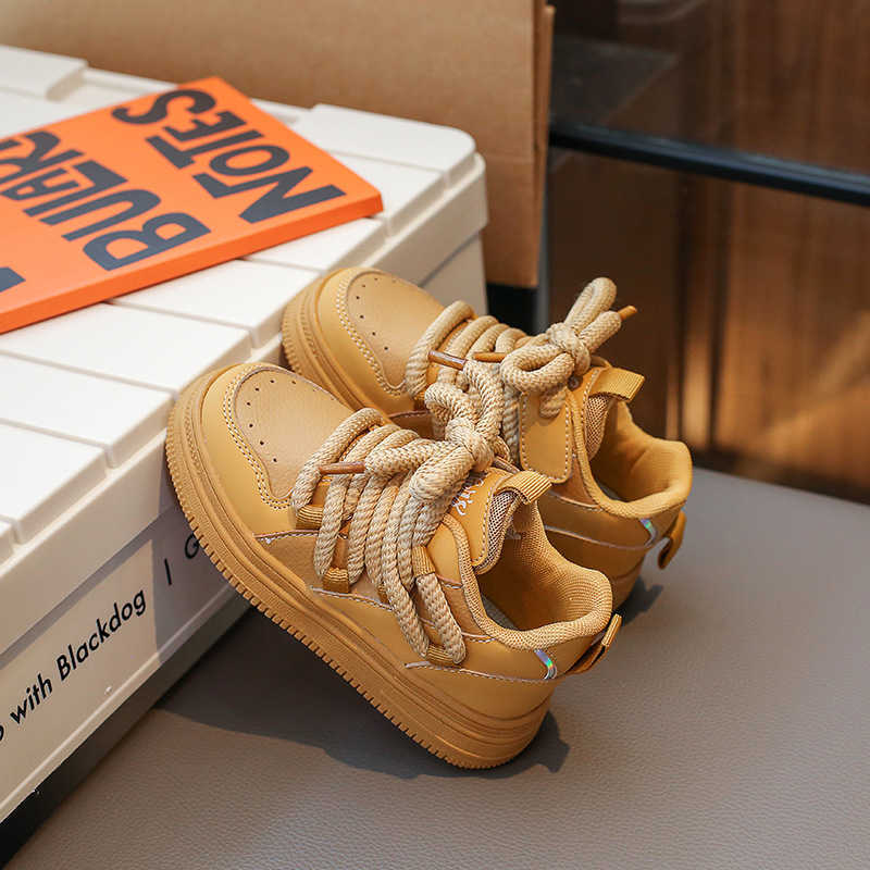 Sneakers 2023 Spring and Autumn New Style Cool Sports Shoes for Little Girls Breathable Board Shoes for Big Boys Soft soled Lightweight Yellow Shoes H