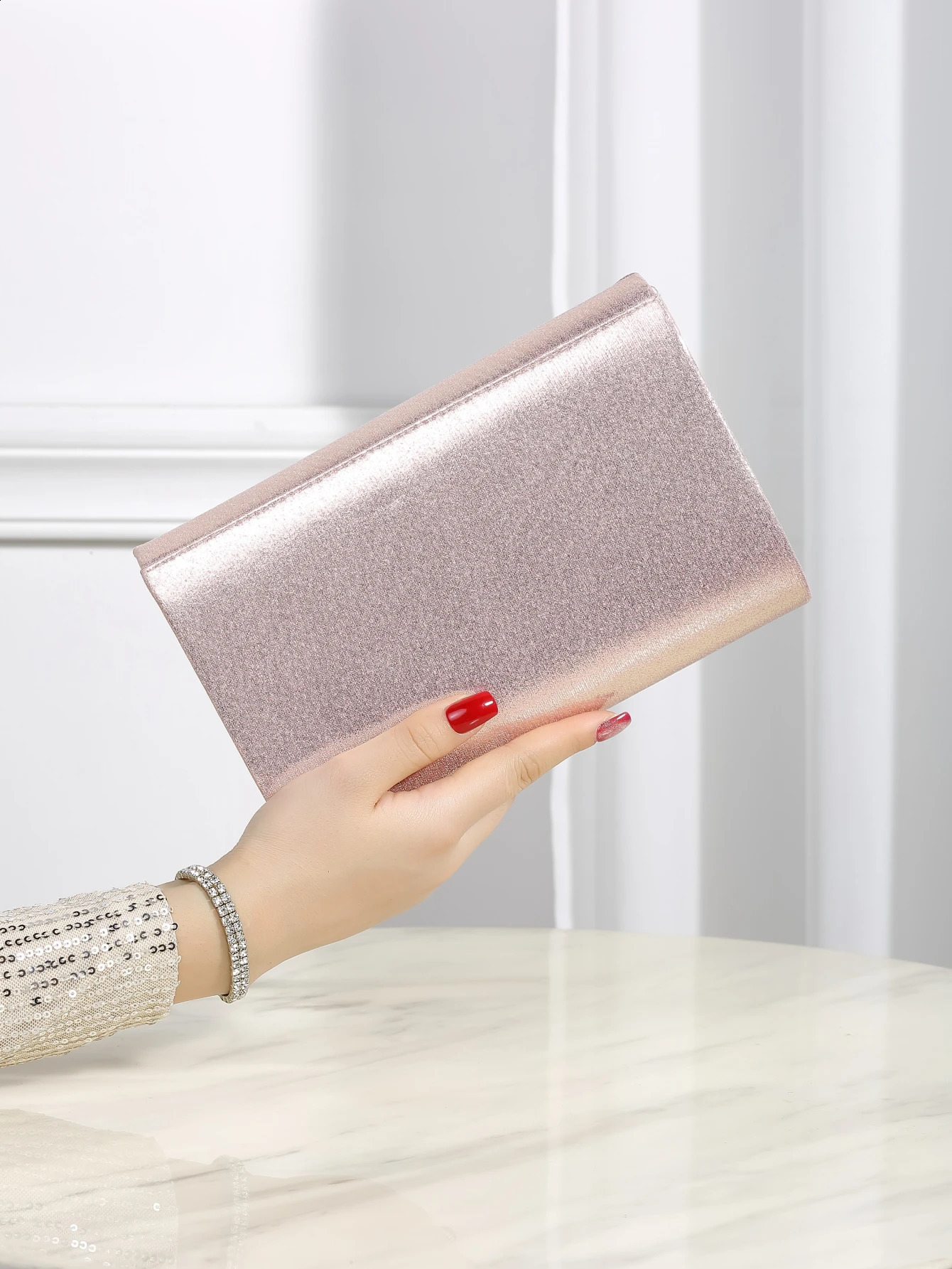 Charming Elegant Sophisticated Luxurious Stylish Solid Patent Leather Evening Bag Portable Wallet Clutch PU Leather Bag 240813