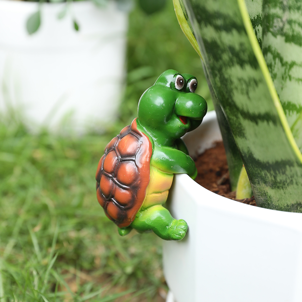 Garden Decoration Cute Turtle Statue Hanging on Planter Turtle Resin Crafts