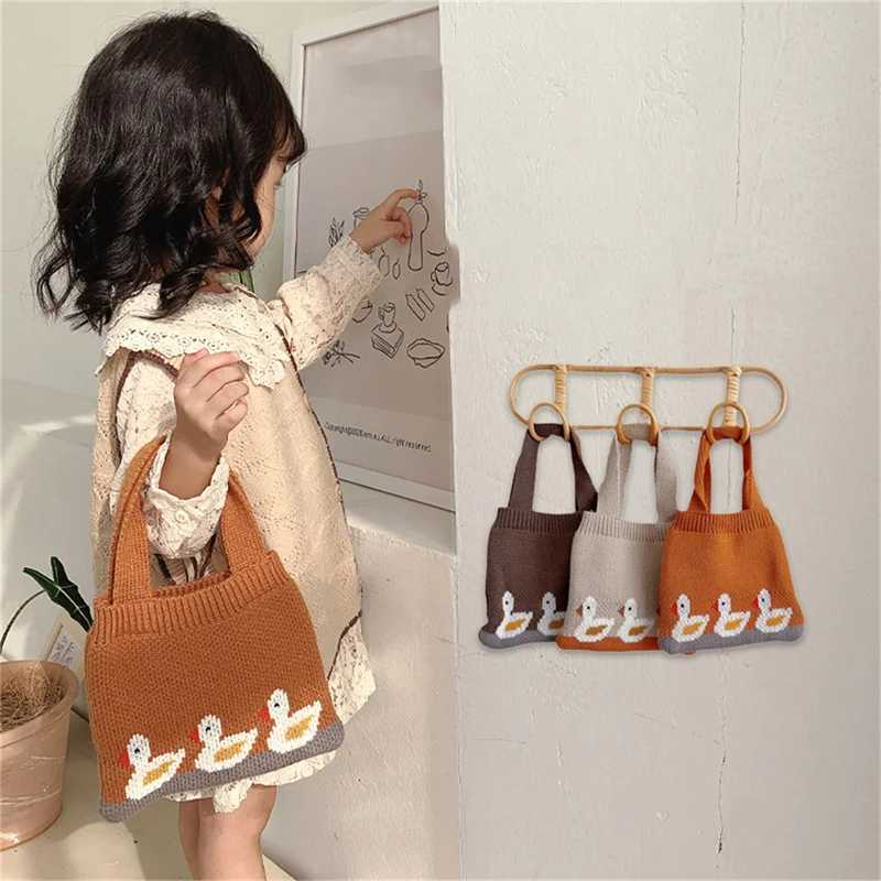 2024 Girl Childrens Handbag Cute Duck Knitted Small Bag Spring Childrens Bag Portable Handbag Coin Snack Storage Bag W240813