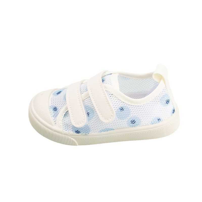 Sneakers 2024 Summer New Boys and Girls Baotou Breathable Mesh Shoes Casual Soft Bottom Hollow Mesh Velcro Childrens Shoes H240805