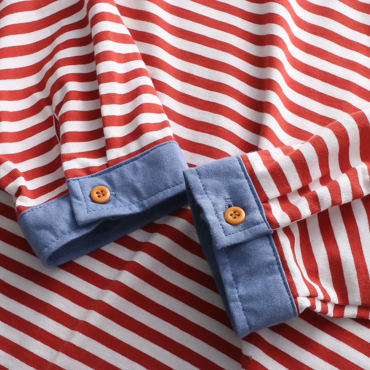 Casual loose womens loose T-shirt spring item womens polo shirt red striped T-shirt lapel cotton top long sleeved shirt 240827