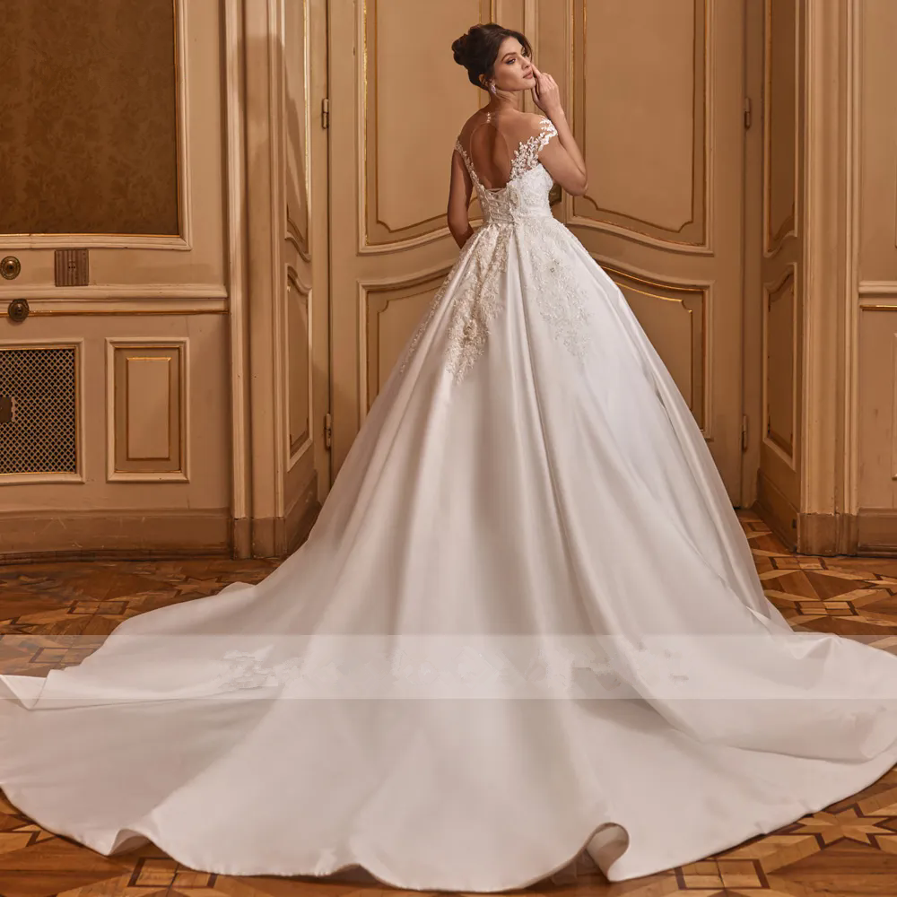 Wedding Dresses 2024 Garden ridal Gown Portrait Lace Applique Beads Ruched Pleats Sweep Train Wedding Gowns for Brides Plus size