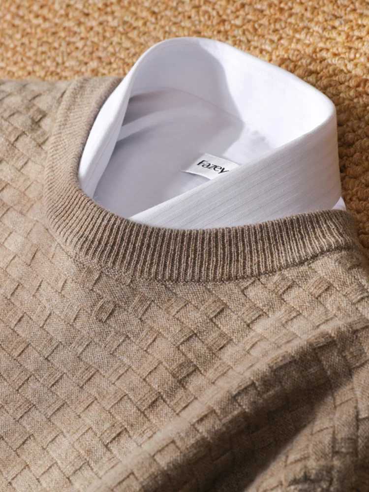 New 100% wool knitted floral mens autumn O-neck jacquard sweater casual long sleeved bottom sweater loose solid color topW240729