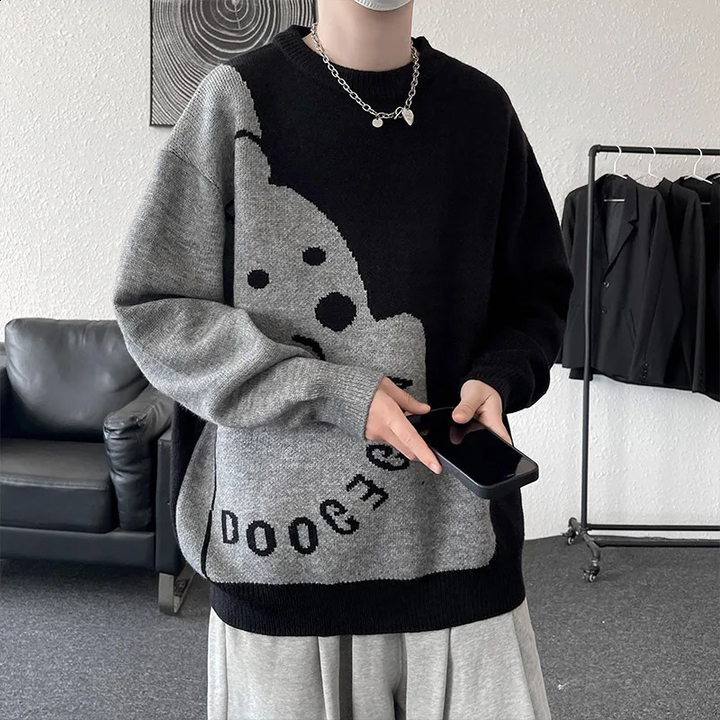 Mens round neck knitted sweater loose in autumn and winter jacquard fashionable loose long sleeved casual top 240829
