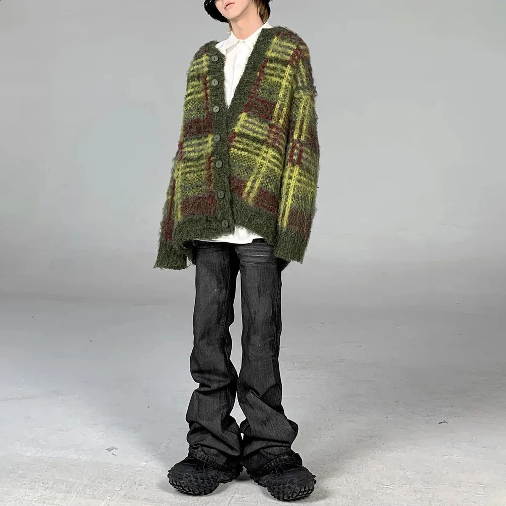 Men Y2k Contrasting Color Cardigan Casual Knitted Sweater Autumn Winter Genderless Fashion Youth Personality Loose Jacket Unisex 240821