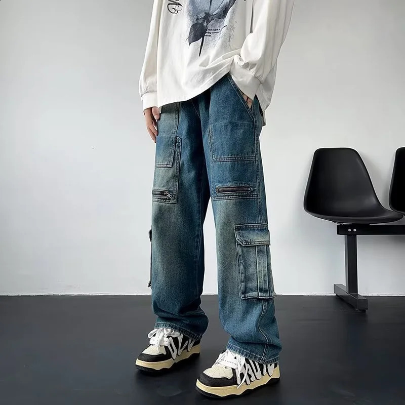 American streetwear mens multi pocket cargo jeans Y2K retro wide leg denim pants hip-hop fashion bag Jean Hombre Trousers240813