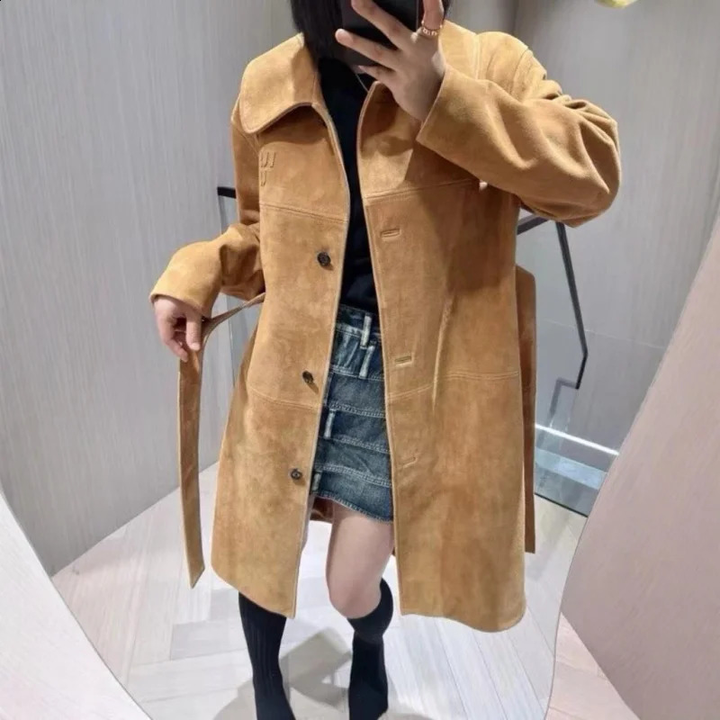 MIUM * U Womens Coat Camel Belt Womens Windproof Coat Autumn Winter Coat Womens Windproof Coat Fashion Coat 240828