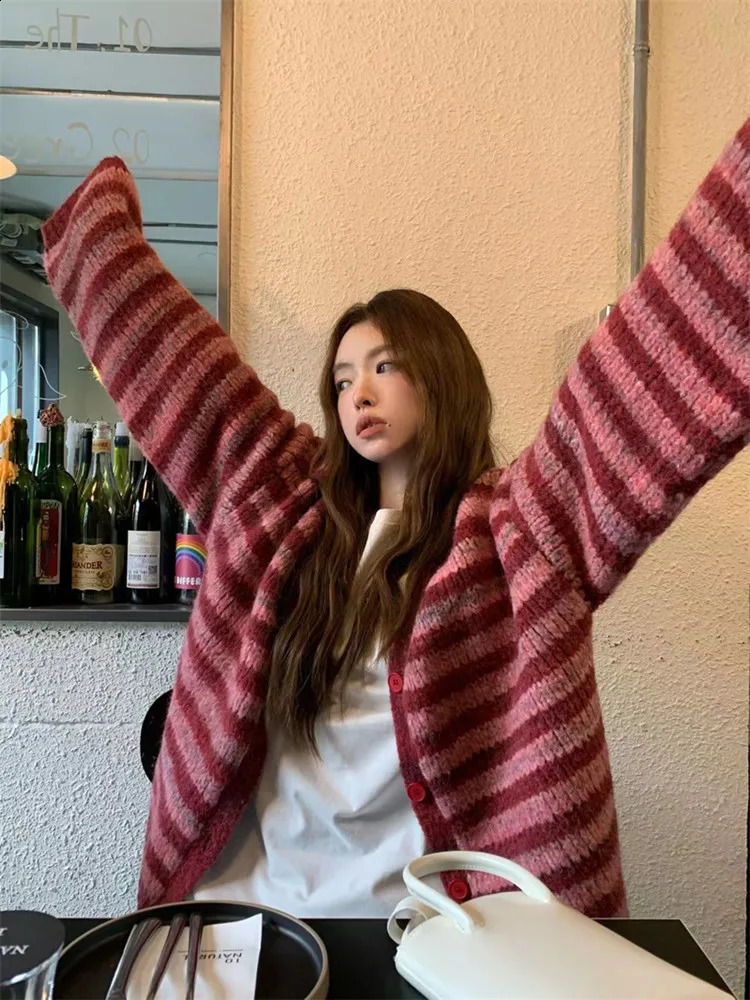 Korean style Women Red Streak Striped Cardigans Contrast Color V Neck Spring Autumn Cardigan Women Single Breasted Sweaters 240813