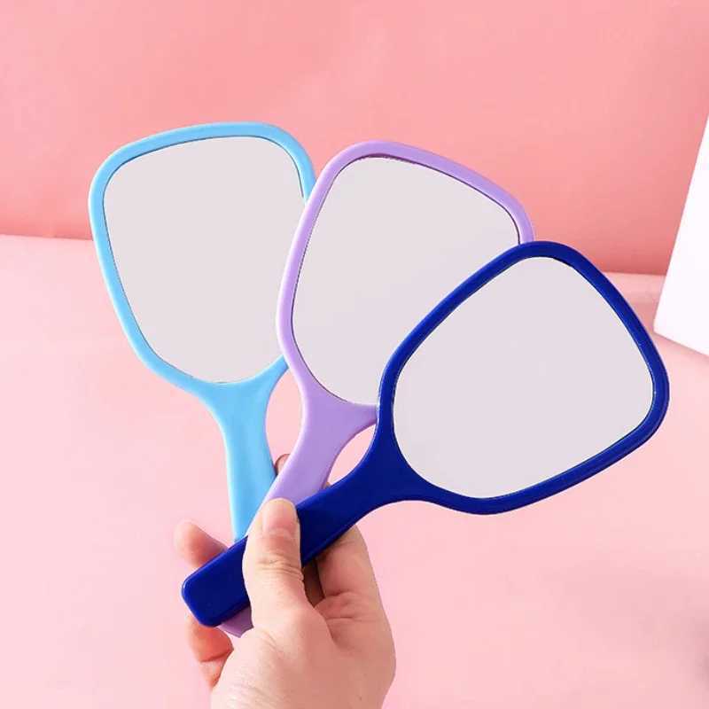 Korean version cartoon makeup mini portable handheld mirror single handheld mirror girl cute little mirror makeup tool W240813
