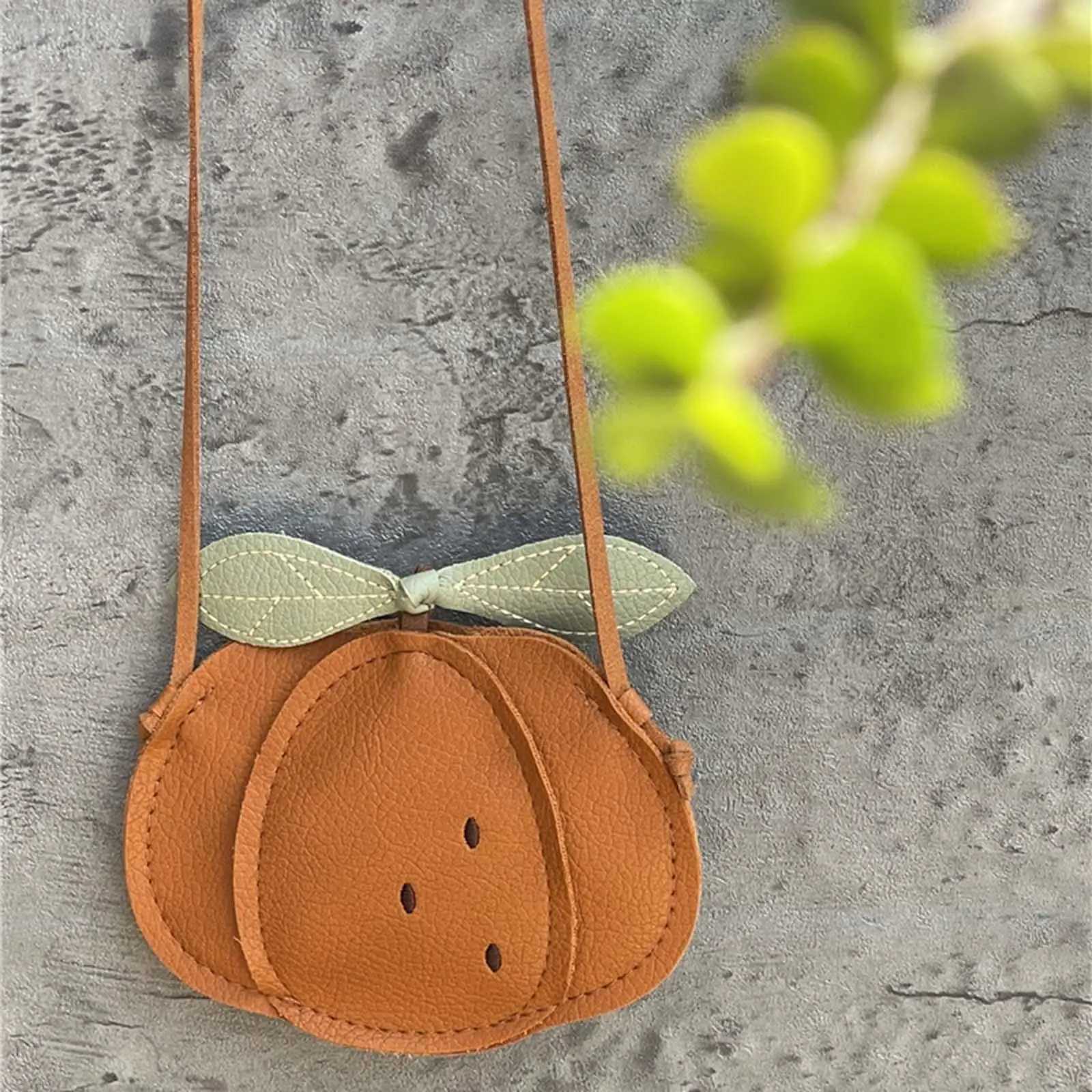 Cute shoulder bag coin wallet mini PU leather handbag childrens shoulder bag messenger cross bag girls wallet W240813