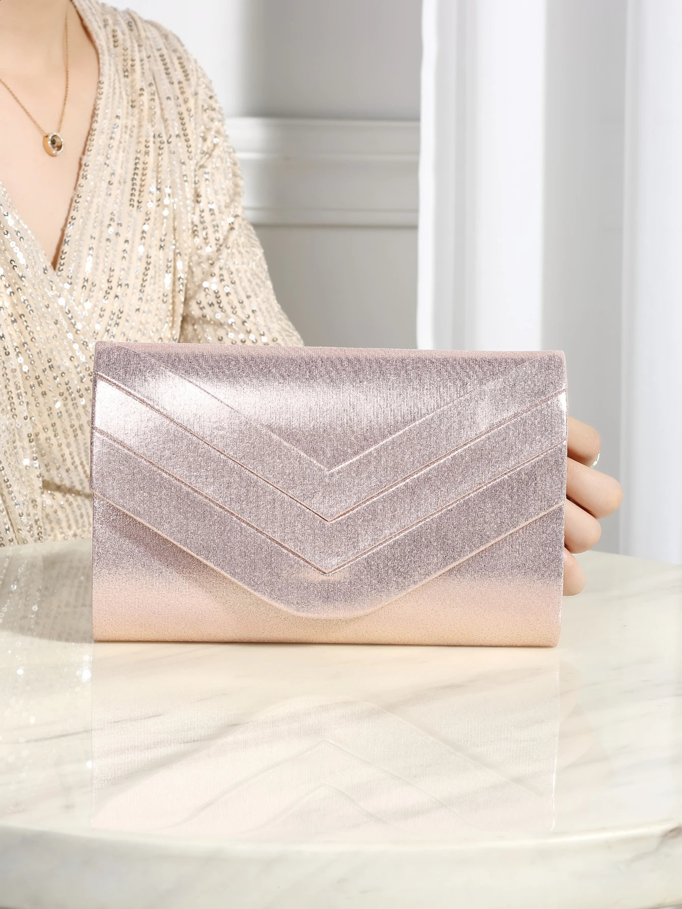 Charming Elegant Sophisticated Luxurious Stylish Solid Patent Leather Evening Bag Portable Wallet Clutch PU Leather Bag 240813