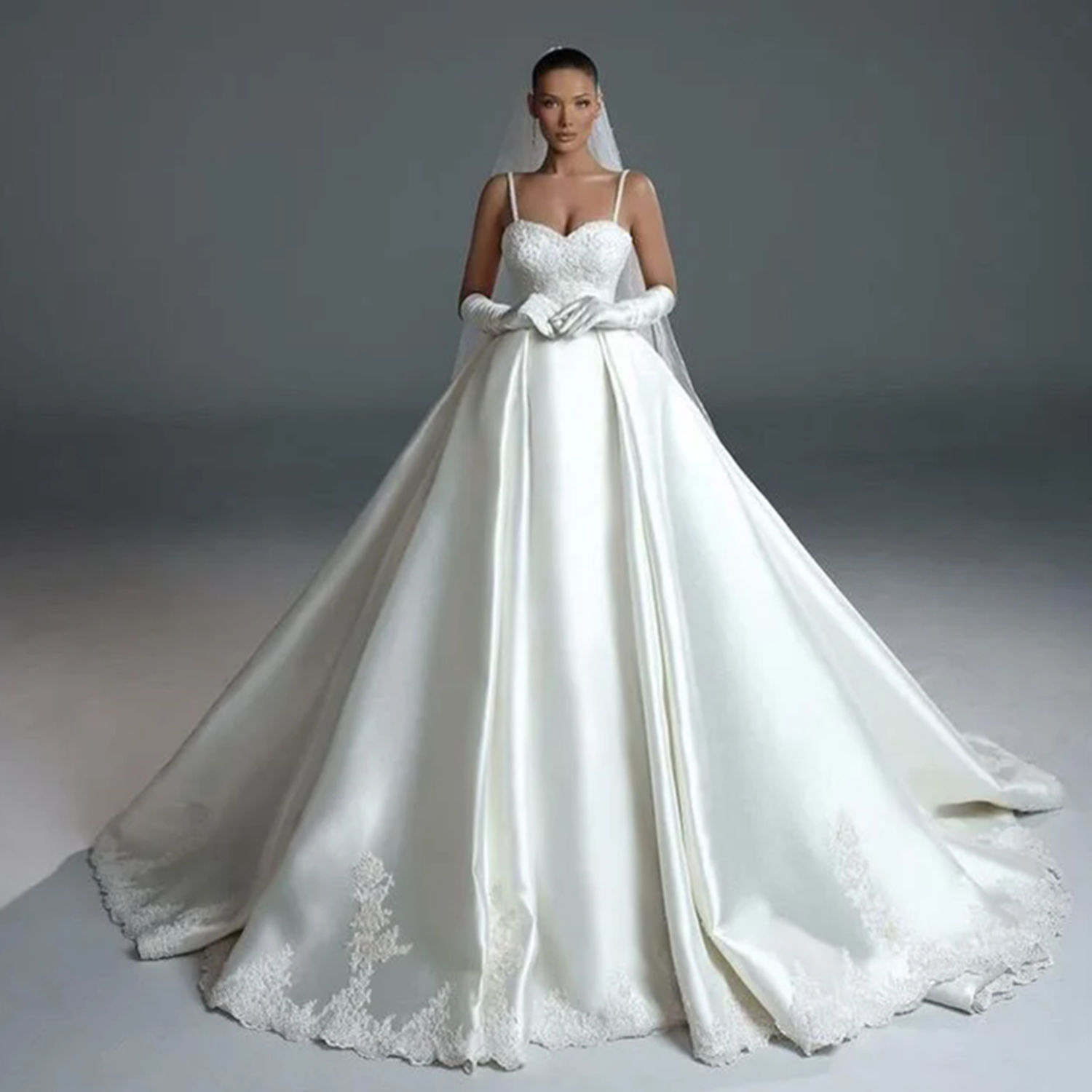 2024 Princess Stain Wedding Dresses Court Train Pleats Bridal Gowns Appliques Spaghetti Vestido de Novia Bridal Dress Custom made Plus Size