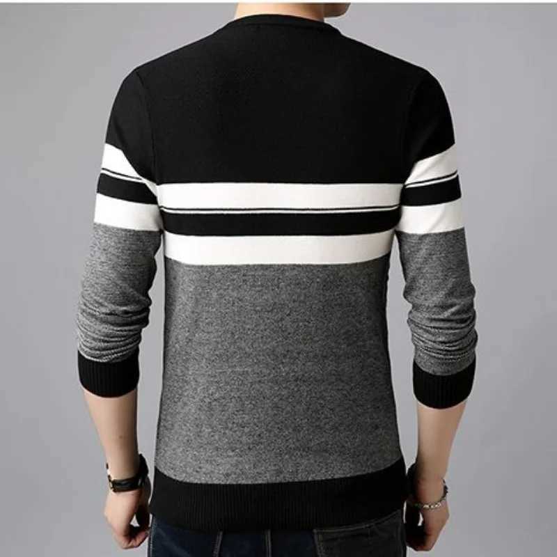 New autumn and winter Korean casual round neck sweater with solid stripes stitched thread pattern long sleeved knitted topW240729