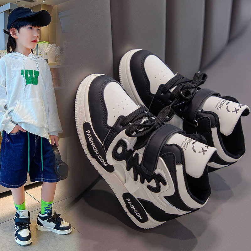 Sneakers Childrens board shoes 2023 Spring and Autumn new fashionable boys mid size childrens western-style high top childrens shoes girls panda shoes
