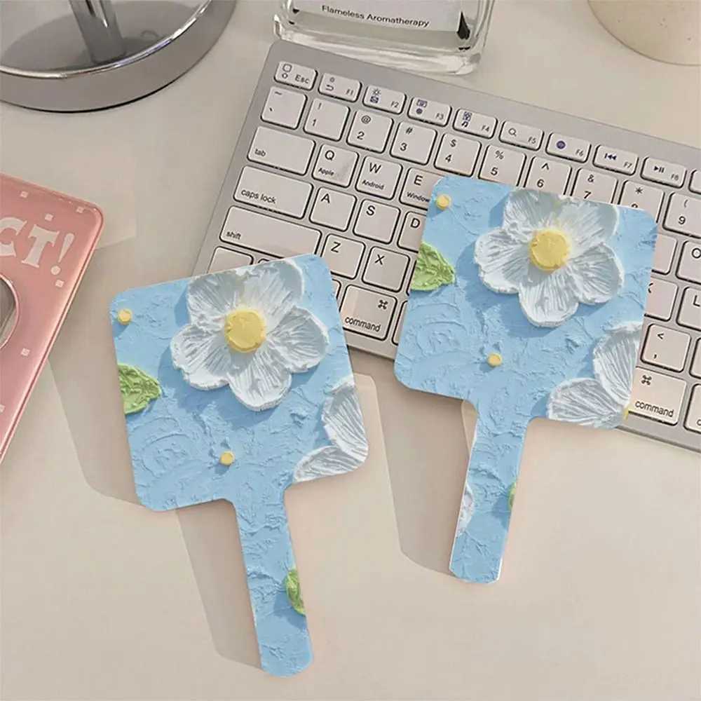 Handheld makeup mirror portable creative flower makeup tool ideal square makeup mirror for women W240813