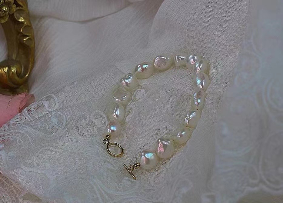 Natural Freshwater Pearls Bracelets Handmade White Baroque Pearls Beads Elastic Bracelet Fashion Jewelry