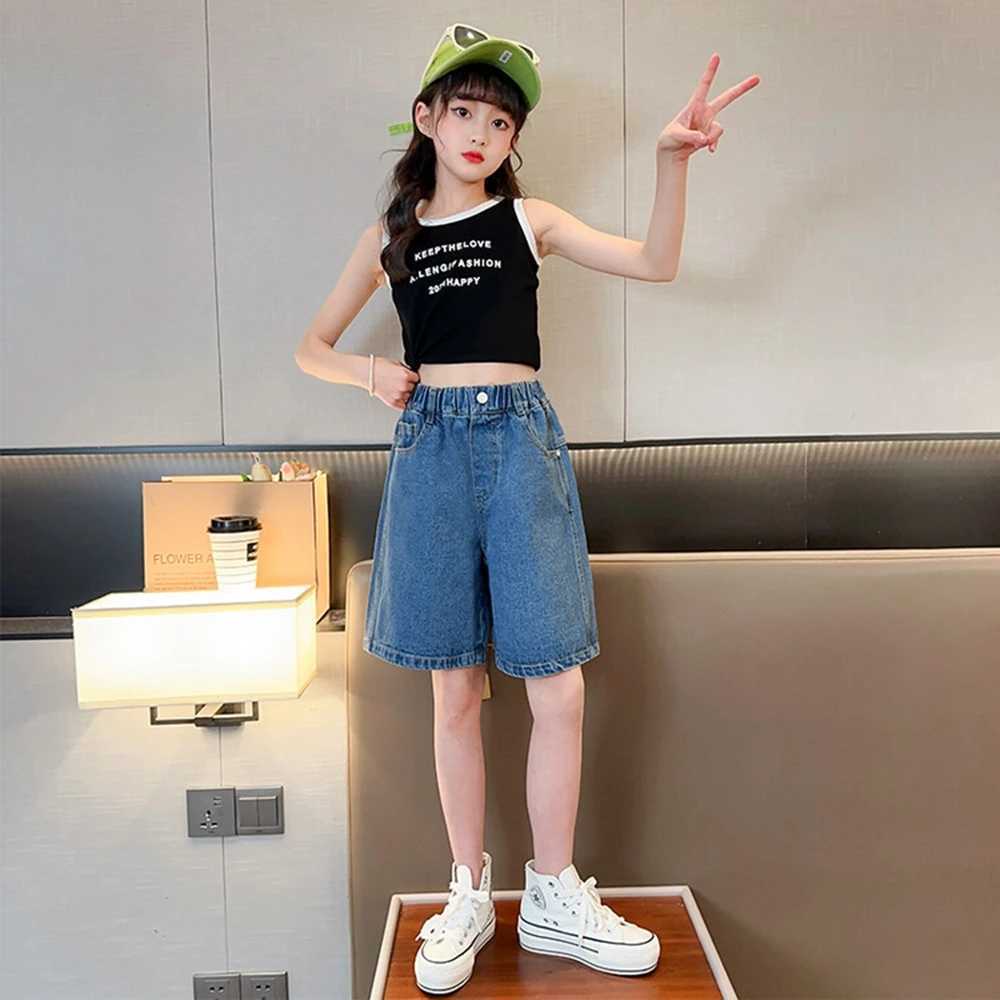 Teen girl denim shorts new summer fashion girl shorts childrens jeans girl shorts solid color girl half pants W240813